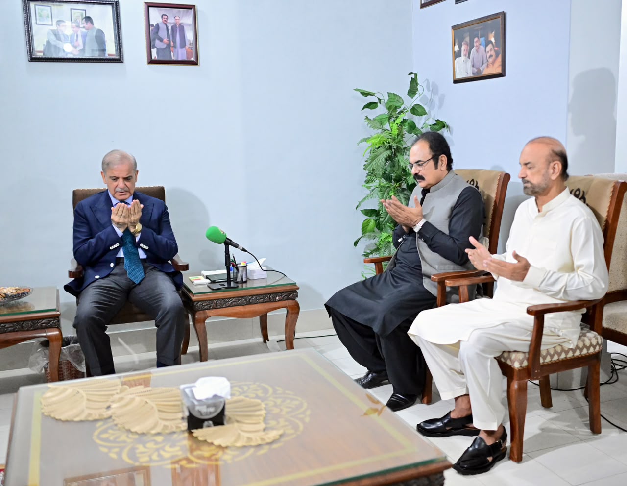 PM Shehbaz visits families of late parliamentarians to offer condolences