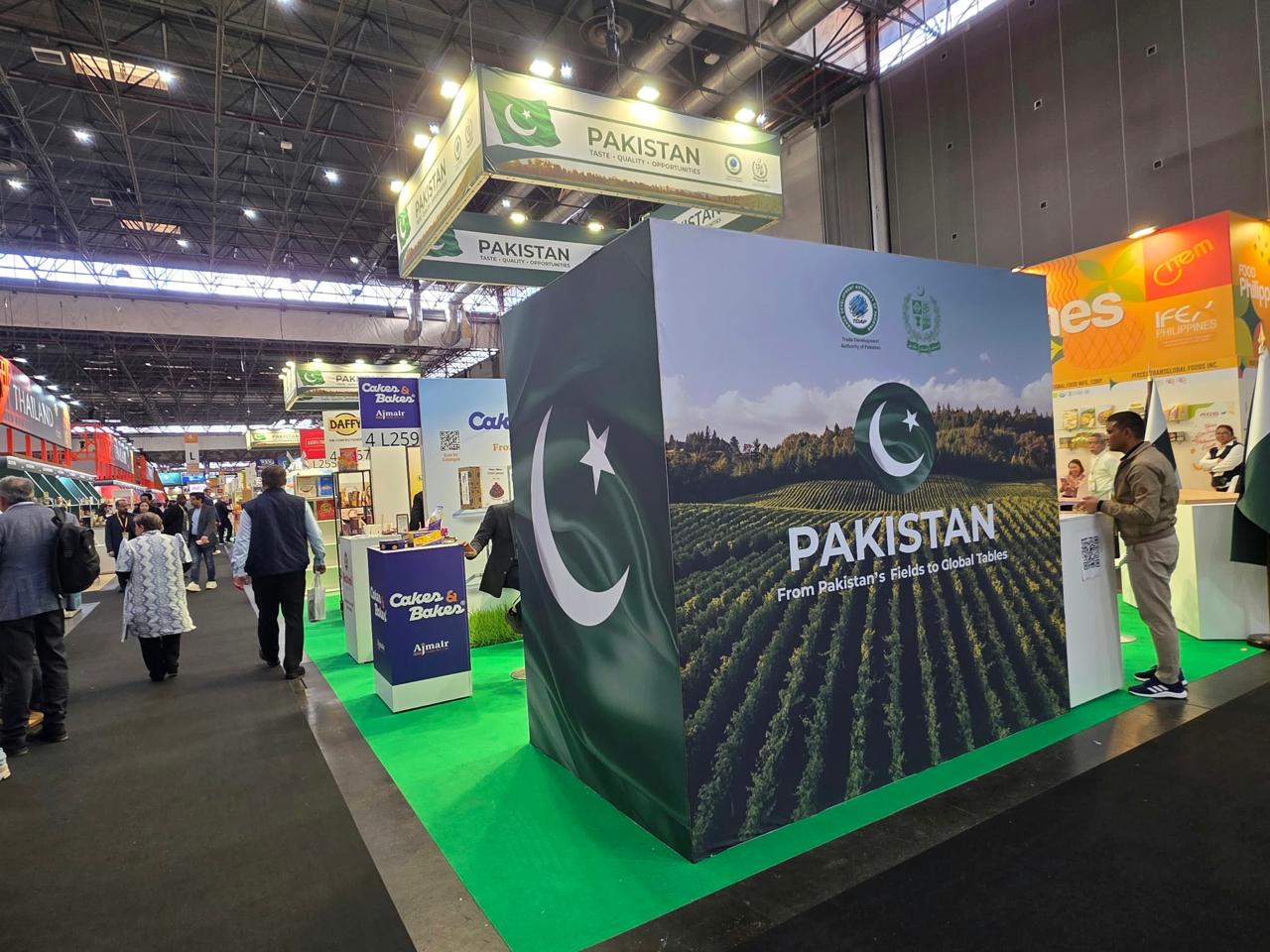Pakistan shines on opening day of SIAL Paris