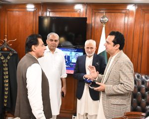Govt, PPP, opposition hold first round of talks at Parliament House