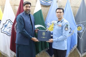 IGP Sohail honours CIA team for nabbing suspect in Laiba Ijaz case