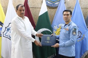 IGP Sohail honours CIA team for nabbing suspect in Laiba Ijaz case