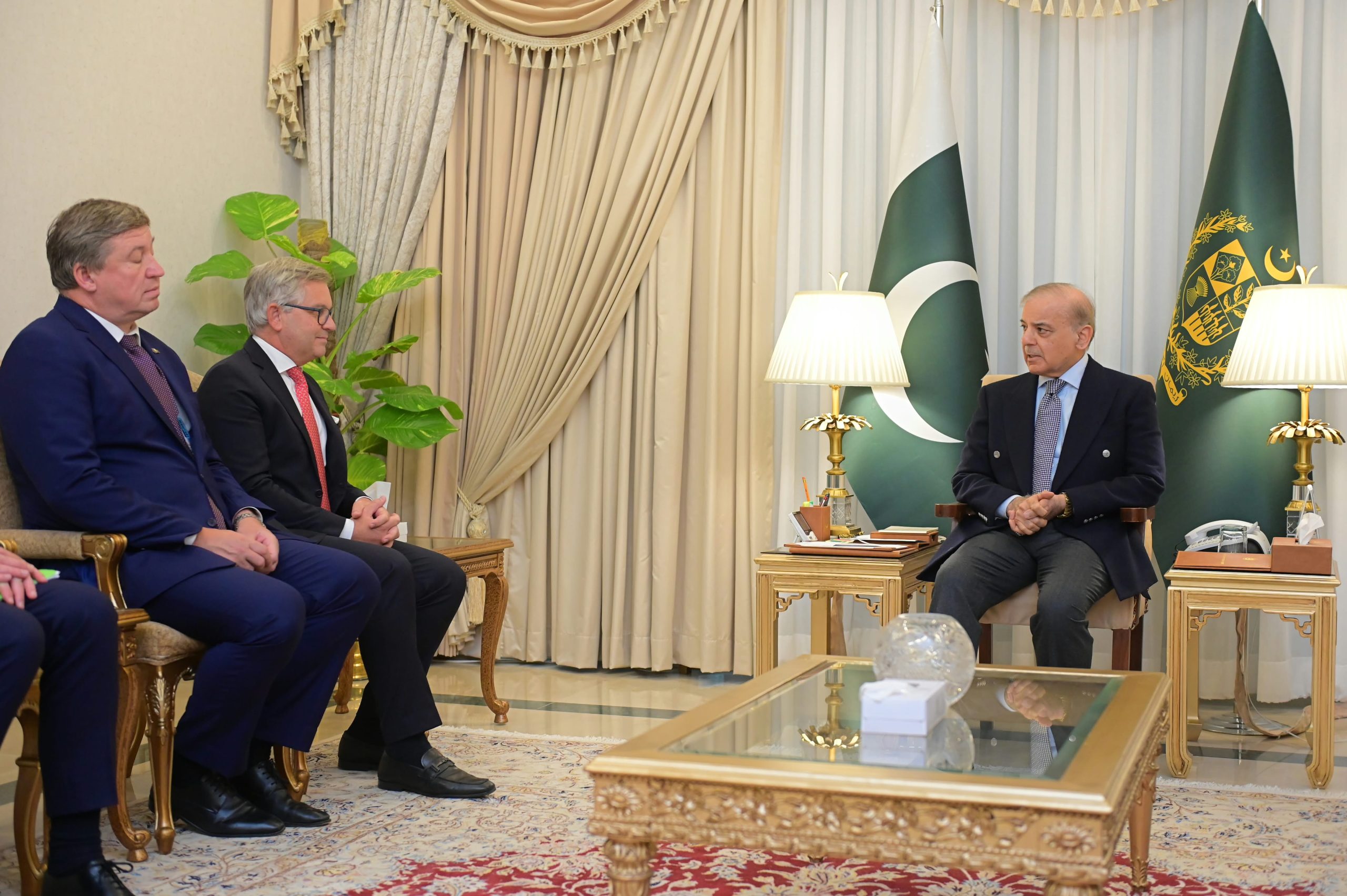 PM reaffirms commitment to further strengthen Pak-EU cooperation